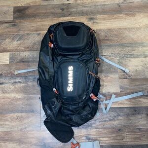 Simms G4 pro backpack